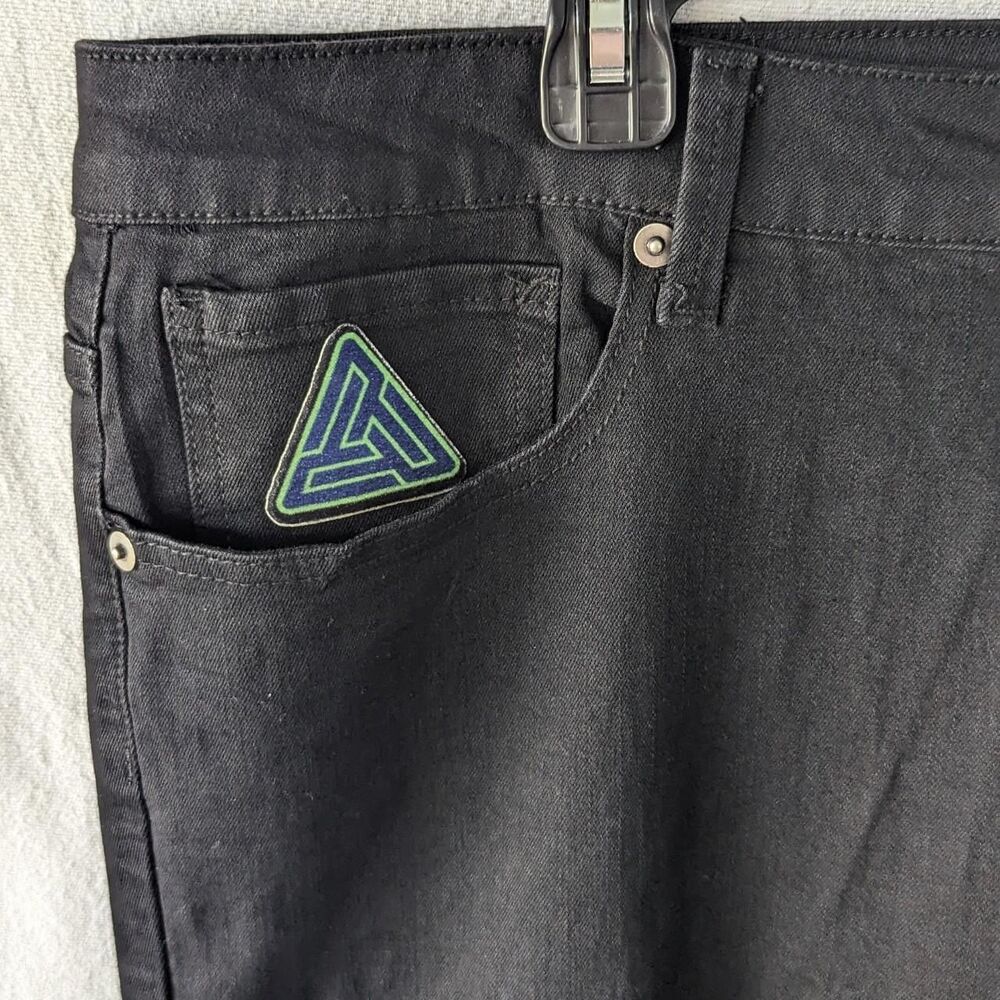 Black Pyramid Future Relic Patchwork Distressed B… - image 6